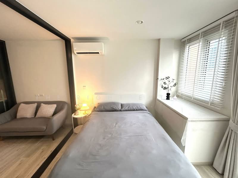 XT Huaikhwang, Bangkok, 244 Ratchadaphisek Road, Huai Khwang, Bangkok, 1 Bedroom, 30 sqm, Condo For Rent, by The Right Estate Co,.Ltd., 11659046 - DDproperty.com