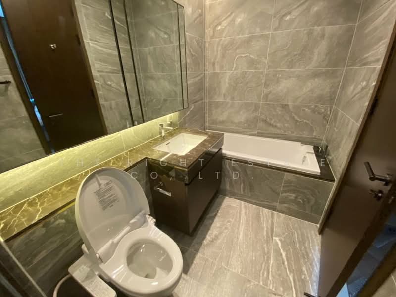 The Esse Sukhumvit 36, Bangkok, Soi Sukhumvit 36, Sukhumvit Road, Phra Kanong, Khlong Toei, Bangkok, 1 Bedroom, 49 sqm, Condo For Rent, by The Right Estate Co,.Ltd., 11659164 - DDproperty.com