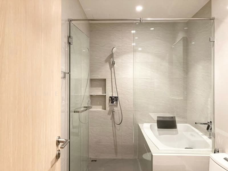 Maru Ekkamai 2, Bangkok, 70-5 Sukhumvit 63 Road, Phra Kanong Nua, Watthana, Bangkok, 2 Bedrooms, 60 sqm, Condo For Rent, by The Right Estate Co,.Ltd., 11659489 - DDproperty.com