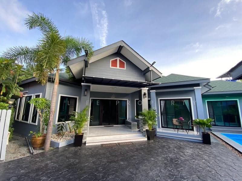 2R0798 This house for rent 3 bedroom 4 bathroom 85,000/month at cherngtalay have fully furnished, Phuket, Choeng Thale, Thalang, Phuket, 3 Bedrooms, 150 sqm, Single Detached House For Rent, by PK LIFE Property, 11659882 - DDproperty.com