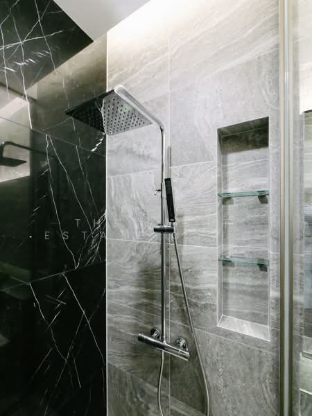 The Esse Sukhumvit 36 : ดิ เอส สุขุมวิท 36, กรุงเทพ, ซอยสุขุมวิท 36 ถนนสุขุมวิท, พระโขนง, คลองเตย, กรุงเทพ, 124 ตร.ม., คอนโด ให้เช่า, โดย The Right Estate Co,.Ltd., 11660151 - DDproperty.com