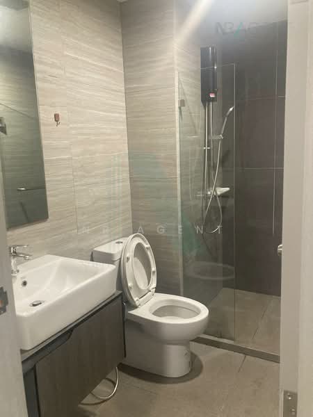 The Parkland Charan-Pinklao, Bangkok, 42 Charasanitwong, Bang Phlat, Bang Phlat, Bangkok, 1 Bedroom, 30 sqm, Condo For Sale, by NR AGENT, 11660740 - DDproperty.com