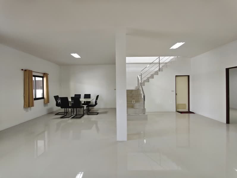 อาคารพาณิชย์ 2 ห้องคู่ ร่อนพิบูลย์ นครศรีธรรมราช, Nakhon Si Thammarat, 30/1 นครศรีธรรมราช-ร่อนพิบูลย์, Ron Phi Pun, Ron Phi Pun, Nakhon Si Thammarat, , 304 sqm, Shophouse For Sale, by Thinnakorn Thongkun, 11660800 - DDproperty.com