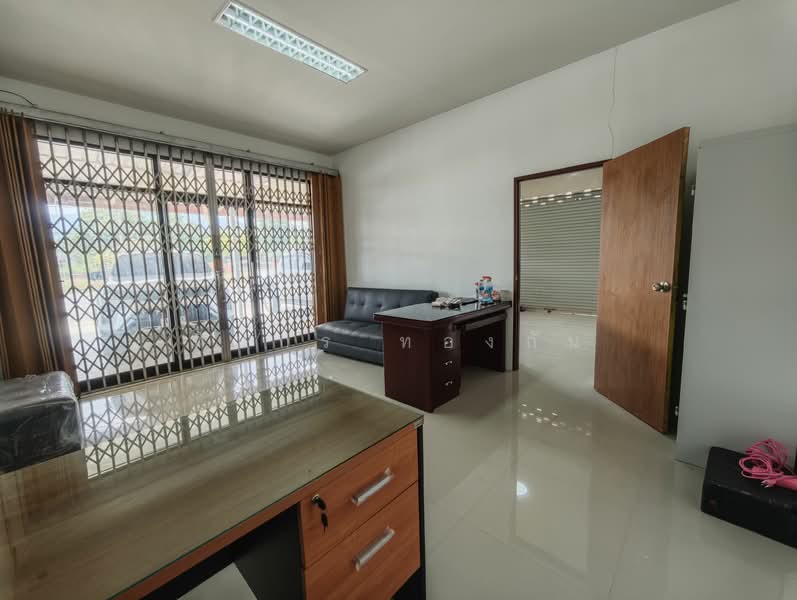 อาคารพาณิชย์ 2 ห้องคู่ ร่อนพิบูลย์ นครศรีธรรมราช, Nakhon Si Thammarat, 30/1 นครศรีธรรมราช-ร่อนพิบูลย์, Ron Phi Pun, Ron Phi Pun, Nakhon Si Thammarat, , 304 sqm, Shophouse For Sale, by Thinnakorn Thongkun, 11660800 - DDproperty.com