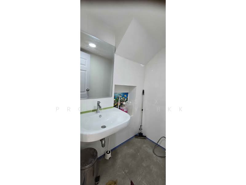 Sarin Wiz Sukhumvit 107, Samut Prakan, Sukhumvit 107 Road, Samrong Nua, Muang Samut Prakarn, Samut Prakan, 3 Bedrooms, 182 sqm, Townhouse For Rent, by SIXTYSIX PROPERTY-BKK, 11660940 - DDproperty.com