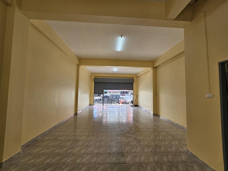 10520, Bangkok, 358/40 เคหะร่มเกล้า, Khlong Song Ton Nun, Lat Krabang, Bangkok, , 200 sqm, Shophouse For Rent, by Premjit Gaivigaigosol, 11661075 - DDproperty.com