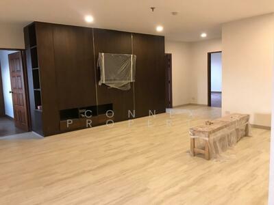 ขาย - Fifty Fifth Tower : ฟิฟตี้ฟิฟท์ ทาวเวอร์, กรุงเทพ