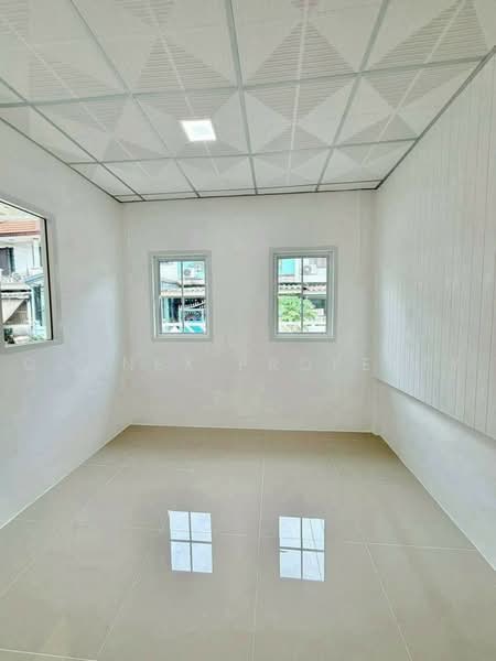 Baan Buathong 4, Nonthaburi, Ban Kluay-Sai Noi Road, Phimonrat, Bang Bua Thong, Nonthaburi, 4 Bedrooms, 1,100 sqm, Townhouse For Sale, by Connex Property, 11662557 - DDproperty.com