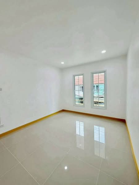 Baan Buathong 4 : บ้านบัวทอง 4, นนทบุรี, ถ.บ้านกล้วย-ไทรน้อย, พิมลราช, บางบัวทอง, นนทบุรี, 1,100 ตร.ม., ทาวน์เฮ้าส์ ขาย, โดย Connex Property, 11662557 - DDproperty.com