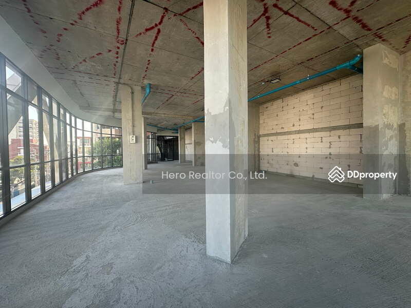 ให้เช่า - For Rent Bangkok Retail Sukhumvit BTS Udom Suk Phra Khanong BRE23177, กรุงเทพ