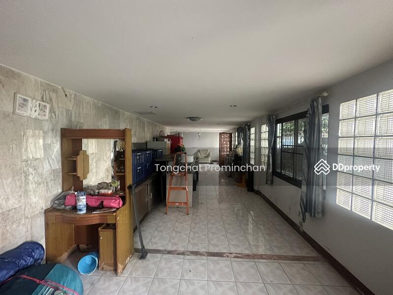 ให้เช่า - สแตนด์อะโลนให้เช่า แบริ่ง: standalone for rent baering, สมุทรปราการ