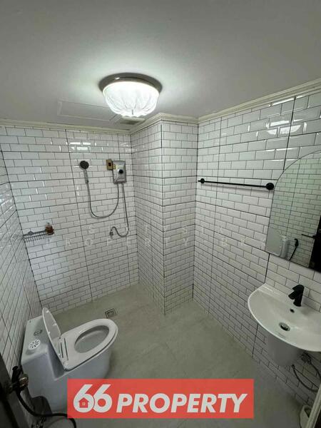 For Rent - Royal Castle Pattanakarn, Bangkok