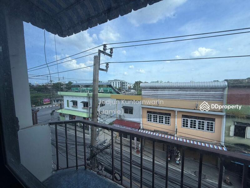 For Sale - ตึกแถว3ชั้น 21.5วา ตรงข้ามกองสลากสนามบินน้ำ, Nonthaburi