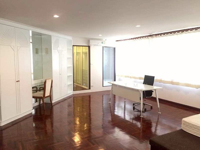 บ้านเดี่ยวถนนสุขุมวิท 71 ซอยปรีดีพนมยงค์ 14, Bangkok, Phra Kanong Nua, Watthana, Bangkok, 4 Bedrooms, 2,000 sqm, Single Detached House For Rent, by Jutarat Jitmun, 11668627 - DDproperty.com