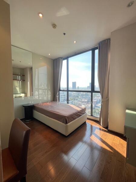 The Address Sukhumvit 28, Bangkok, 1 Soi Sukhumvit 28, Khong Tan, Khlong Toei, Bangkok, 2 Bedrooms, 70 sqm, Condo For Sale, by Kittiphop Machchima, 11668691 - DDproperty.com