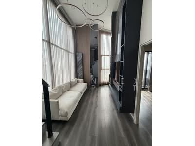 ขาย - Knightsbridge Space Ratchayothin : ไนท์บริดจ์ สเปซ รัชโยธิน, กรุงเทพ