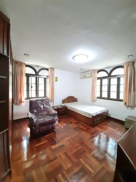 House Sukhumvit Phromphong - Thonglor, Bangkok, Khlong Tan Nua, Watthana, Bangkok, 5 Bedrooms, 350 sqm, Townhouse For Rent, by ปรินทร์ญาดา ชิณโชติ, 11670067 - DDproperty.com