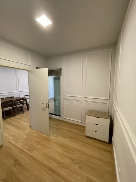 Siri Place Pattanakarn, Bangkok, 207 Soi Chaloem Prakiat Rama 9, Dok Mai, Prawet, Bangkok, 2 Bedrooms, 99 sqm, Townhouse For Sale, by Sunitra Sachdev, 11670317 - DDproperty.com