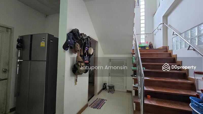 For Sale - Urgent sale!2-storey detached house, Baan Krissana Tiwanon, Baan Krissana Tiwanon, large land are, Pathum Thani