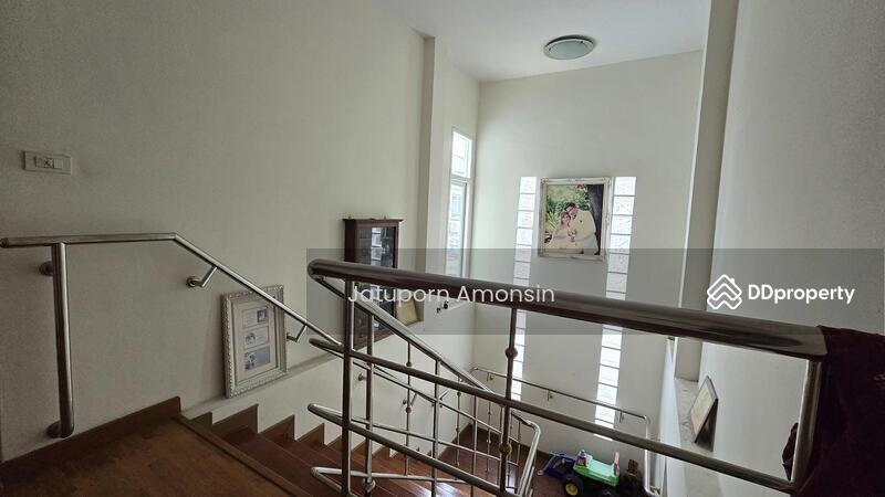 For Sale - Urgent sale!2-storey detached house, Baan Krissana Tiwanon, Baan Krissana Tiwanon, large land are, Pathum Thani