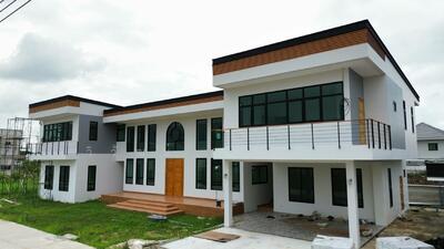 ขาย - ขายบ้านสร้างใหม่พร้อมที่ดิน 5นอน 6น้ำ 200 ตรว. ใกล้ศาลจังหวัดสระบุรี, สระบุรี