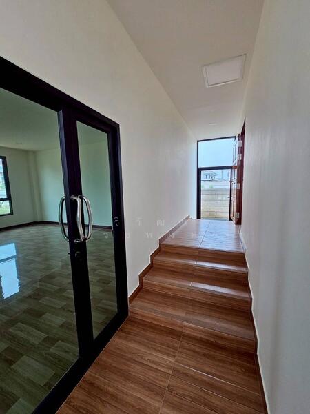 ขายบ้านสร้างใหม่พร้อมที่ดิน 5นอน 6น้ำ 200 ตรว. ใกล้ศาลจังหวัดสระบุรี, สระบุรี, ดาวเรือง, เมืองสระบุรี, สระบุรี, 600 ตร.ม., บ้านเดี่ยว ขาย, โดย วิวัฒน์ เวชพงศา, 11670787 - DDproperty.com