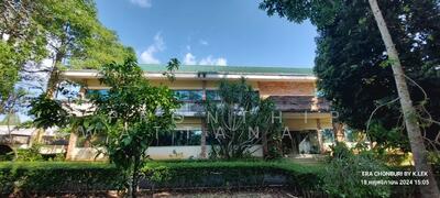 ขาย - ที่ดินพร้อมโรงงาน เนื้อที่เกือบ 30 ไร่ ระยอง มีใบ รง.4, ระยอง