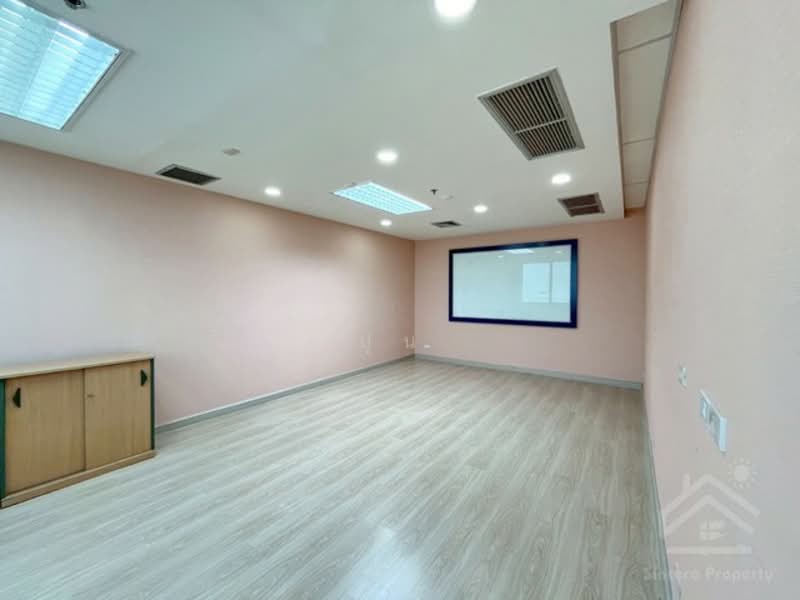 ให้เช่า - Central City East Tower : เซ็นทรัลซิตี้ บางนา อีสทาวเวอร์, กรุงเทพ