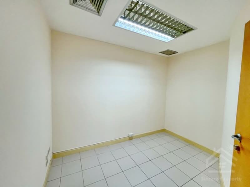 ให้เช่า - Central City East Tower : เซ็นทรัลซิตี้ บางนา อีสทาวเวอร์, กรุงเทพ