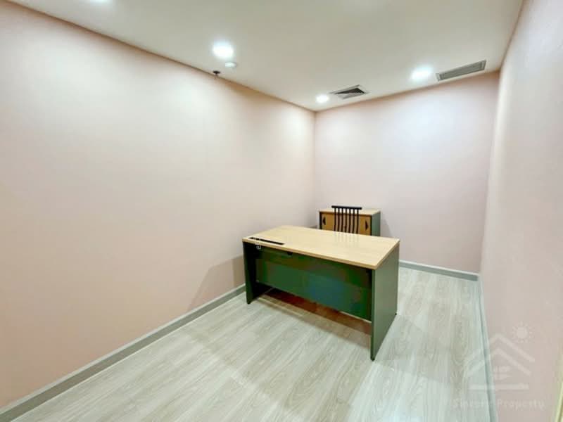 ให้เช่า - Central City East Tower : เซ็นทรัลซิตี้ บางนา อีสทาวเวอร์, กรุงเทพ