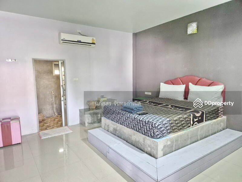 For Sale - Resort for sale, 1 Rai, good income & high return, near Wat Krok Yai Cha, Rayong, Rayong