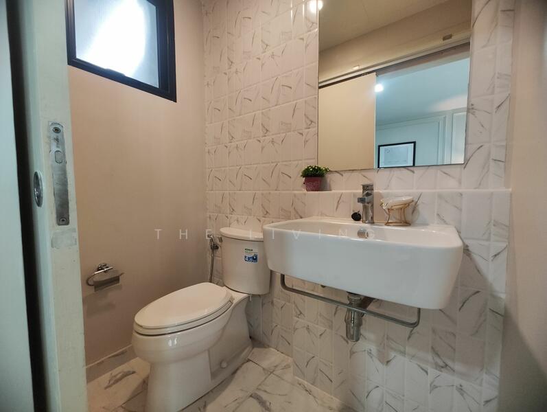 Baan Klang Muang Srinakarin – Onnut, Bangkok, 174 Soi On Nut 70/1, Prawet, Bangkok, 3 Bedrooms, 160 sqm, Townhouse For Rent, by The Living Bangkok, 11672315 - DDproperty.com