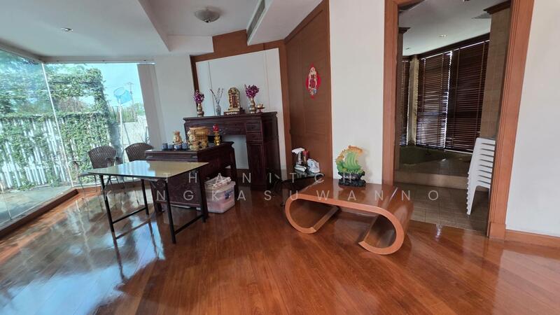 คฤหาสน์ ถนนศรีนครินทร์, กรุงเทพ, ประเวศ, ประเวศ, กรุงเทพ, 1,500 ตร.ม., บ้านเดี่ยว ขาย, โดย Thanitcha Kangkasuwanno, 11672891 - DDproperty.com