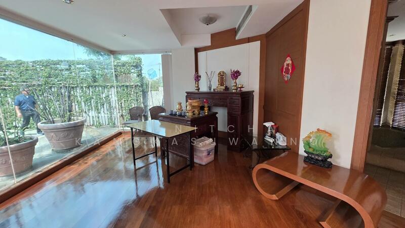 คฤหาสน์ ถนนศรีนครินทร์, กรุงเทพ, ประเวศ, ประเวศ, กรุงเทพ, 1,500 ตร.ม., บ้านเดี่ยว ขาย, โดย Thanitcha Kangkasuwanno, 11672891 - DDproperty.com