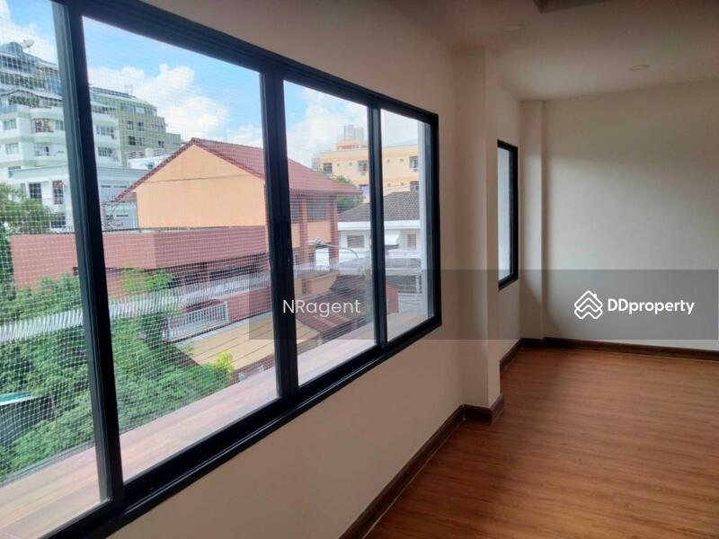 ขาย - บ้านแฝด ซอย รัชดาภิเษก 36, กรุงเทพ