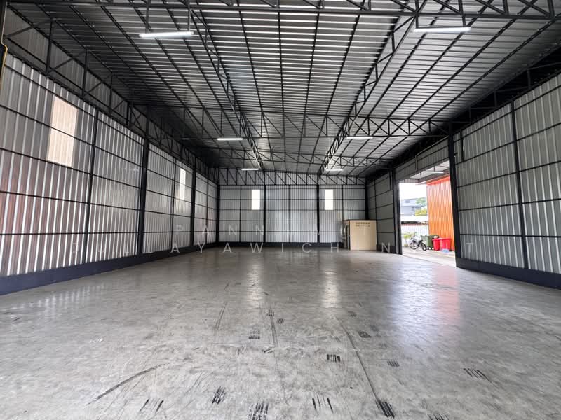 Warehouse for rent 305 sq.m. Khlong Chao Khun Singh, Wang Thonglang, Bangkok (Property id: JKP148), Bangkok, Khlong Chaokhun Sing, Wang Thonglang, Bangkok, , 305 sqm, Warehouse/Factory For Rent, by Pannawit Dullayawichenwut, 11673504 - DDproperty.com