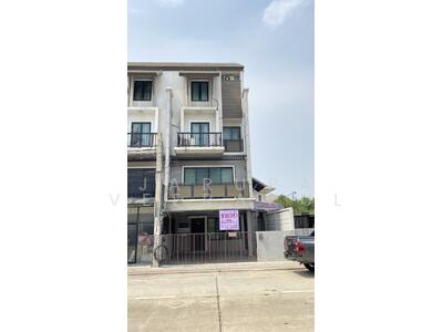 ขาย - อาคารณ์พาณิชย์ 4 ชั้น, กรุงเทพ