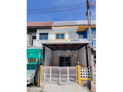 ขาย - Chatpailin Ladlumkaew : ฉัตรไพลิน ลาดหลุมแก้ว, ปทุมธานี