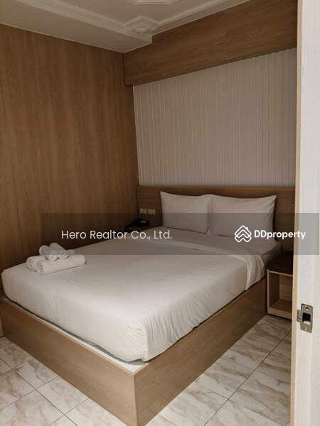 ให้เช่า - For Rent Bangkok Retail Sukhumvit Road BTS Asok Watthana BRE23211, กรุงเทพ