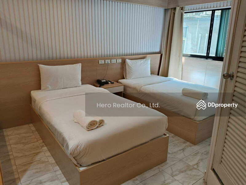 ให้เช่า - For Rent Bangkok Retail Sukhumvit Road BTS Asok Watthana BRE23211, กรุงเทพ