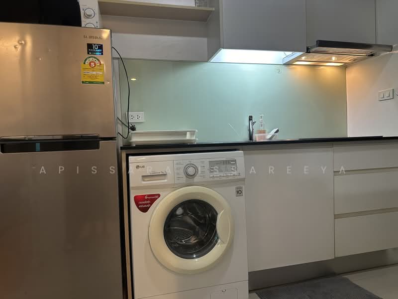 15 Sukhumvit Residences, Bangkok, Soi Sukhumvit 15, Khlongtoei Nua, Watthana, Bangkok, Studio, 23 sqm, Condo For Rent, by Apissara Issareeya, 11674176 - DDproperty.com