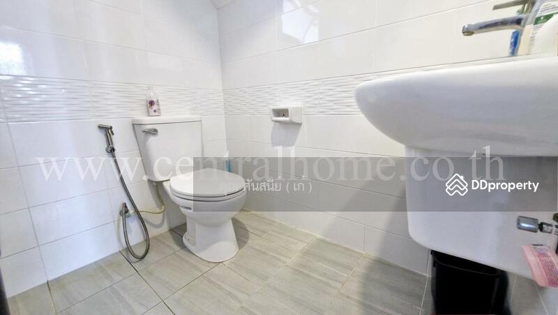 For Sale - Lake Forest, Pathum Thani
