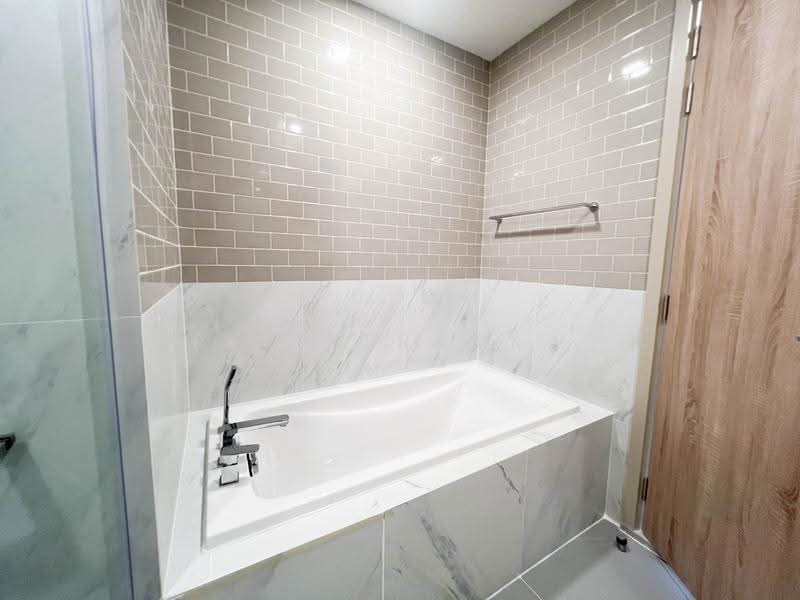 XT Phayathai, Bangkok, Phaya Thai Road, Thanon Phaya Thai, Ratchathewi, Bangkok, 2 Bedrooms, 75 sqm, Condo For Rent, by FIRSTFRANK REALTY COMPANY LIMITED, 11675087 - DDproperty.com