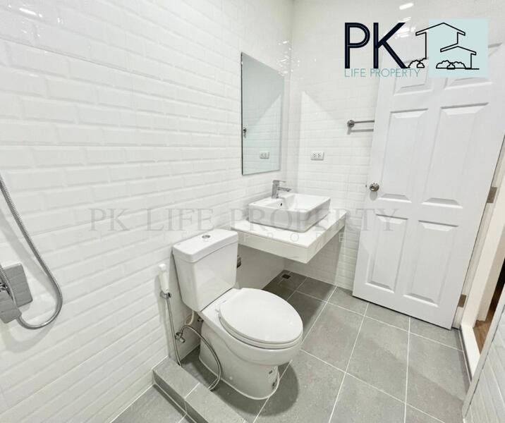 8R0665 This house for rent 2 bedroom 2 bathroom 27,000/month at chalong have fully furnished, Phuket, Chalong, Muang Phuket, Phuket, 2 Bedrooms, 120 sqm, Townhouse For Rent, by PK LIFE Property, 11675186 - DDproperty.com