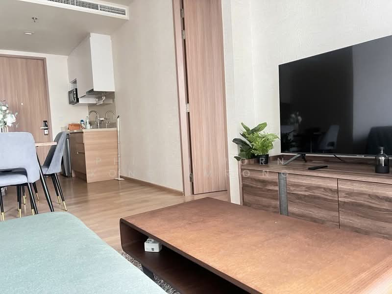 Noble Around Sukhumvit 33, Bangkok, 17 Soi Sukhumvit 33, Khlong Tan Nua, Watthana, Bangkok, 1 Bedroom, 40 sqm, Condo For Rent, by Phitchaporn Kongsamrong, 11675693 - DDproperty.com
