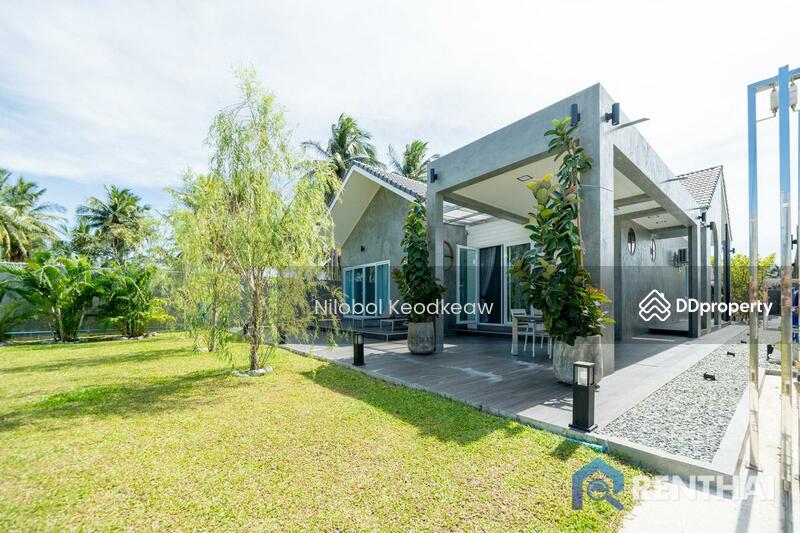ขาย - บ้านใหม่พร้อมเฟอร์นิเจอร์ครบครันในพัทยา - ที่ดินกว้างขวางพร้อมสวนที่ร่มรื่น สำหรับการผ่อนคลายล้อมรอบ, ชลบุรี