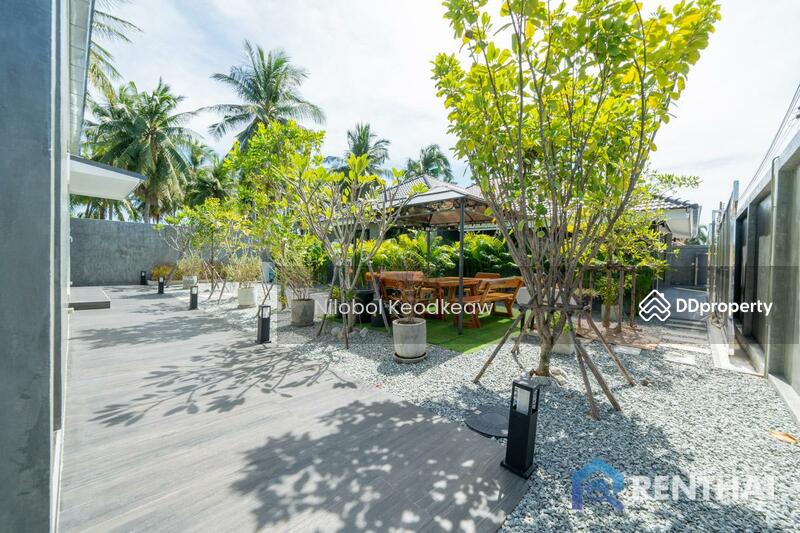 ขาย - บ้านใหม่พร้อมเฟอร์นิเจอร์ครบครันในพัทยา - ที่ดินกว้างขวางพร้อมสวนที่ร่มรื่น สำหรับการผ่อนคลายล้อมรอบ, ชลบุรี