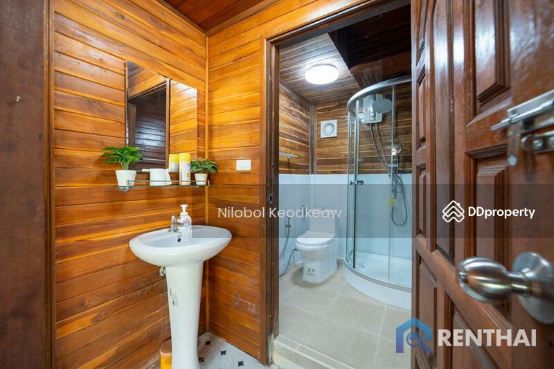 ขาย - บ้านใหม่พร้อมเฟอร์นิเจอร์ครบครันในพัทยา - ที่ดินกว้างขวางพร้อมสวนที่ร่มรื่น สำหรับการผ่อนคลายล้อมรอบ, ชลบุรี