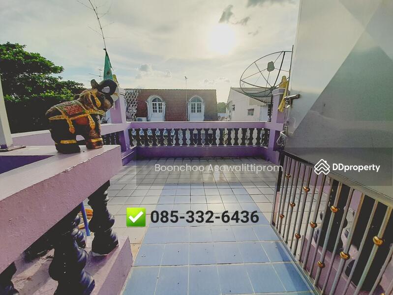 ขาย - ขายทาวน์โฮม 3 ชั้น หมู่บ้านบุษราคัมริมน้ำ ปิ่นเกล้า ทำเลดี, กรุงเทพ