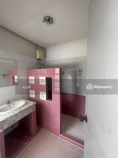 ขาย - Royal Park Ville Suwinthawong : โรยัล ปาร์ค วิลล์ สุวินทวงศ์, กรุงเทพ